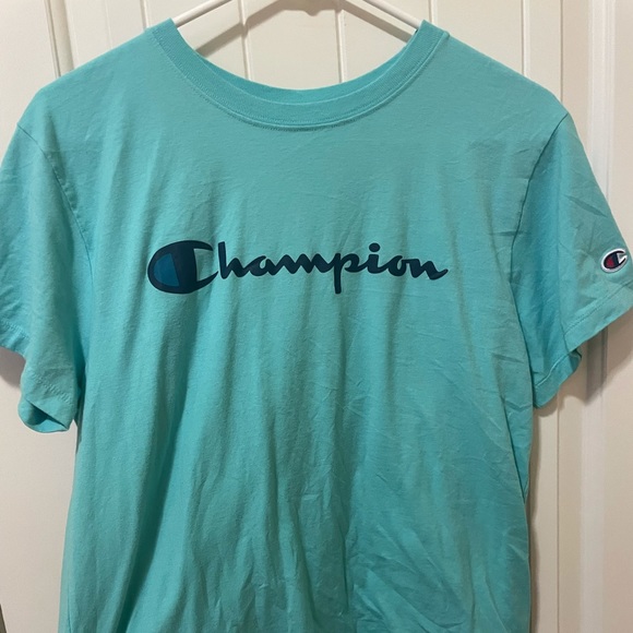 champion short sleeve tee! - Picture 1 of 3